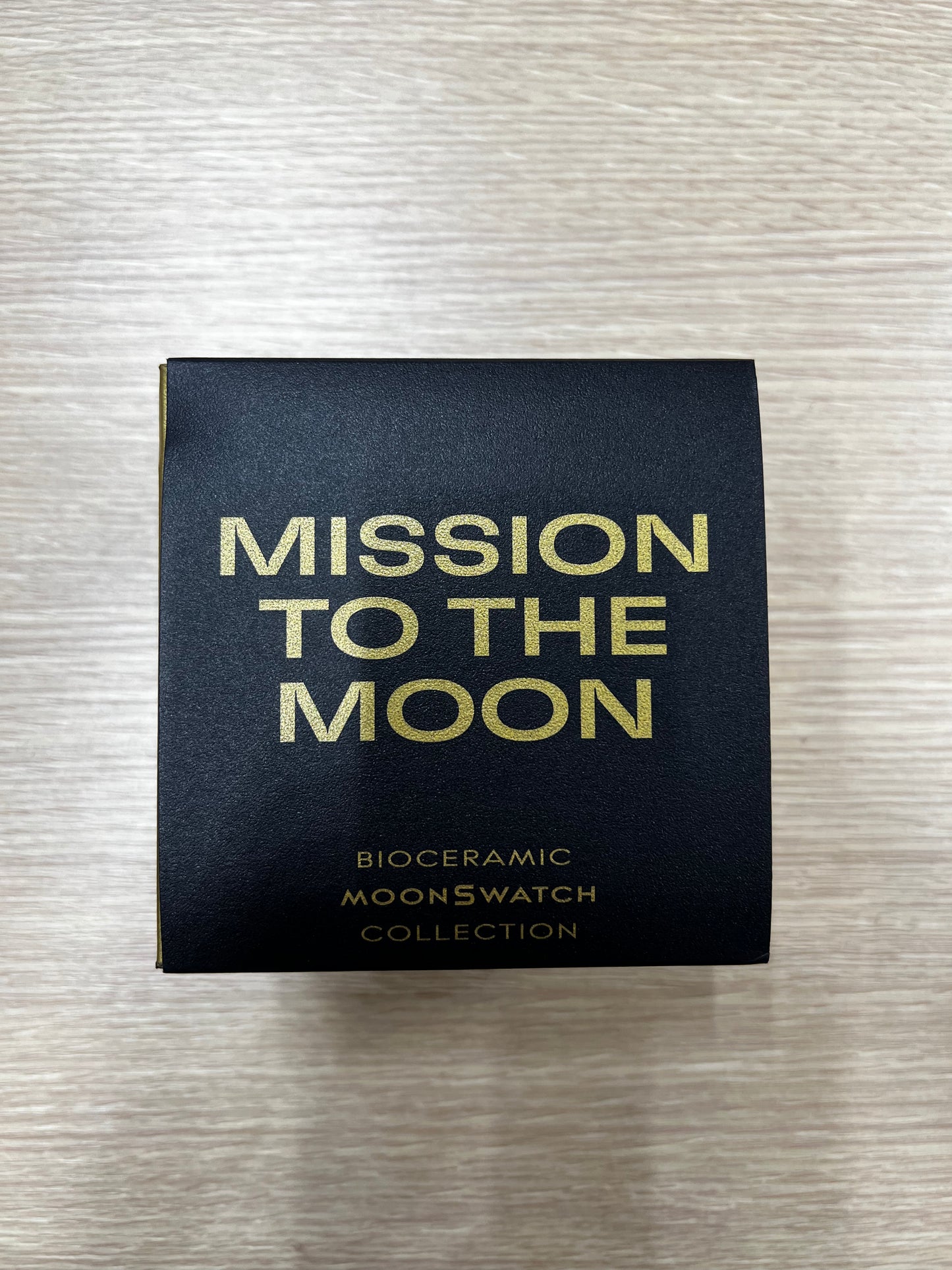 Special Edition OMEGA X SWATCH Moonshine Gold Cassa di Bioceramic